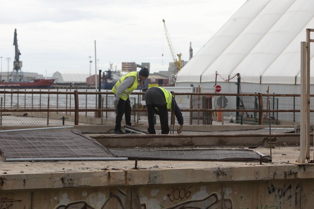 Inicio de las obras en el Pantalán del Port de Sagunt.