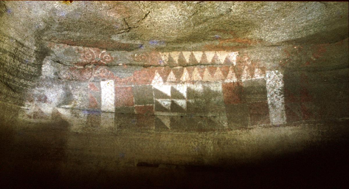 Un detalle de la Cueva Pintada