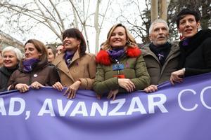 Manifestación de la Comisión 8M bajo el lema Patriarcado, Genocidio, Privilegios #SeAcabó