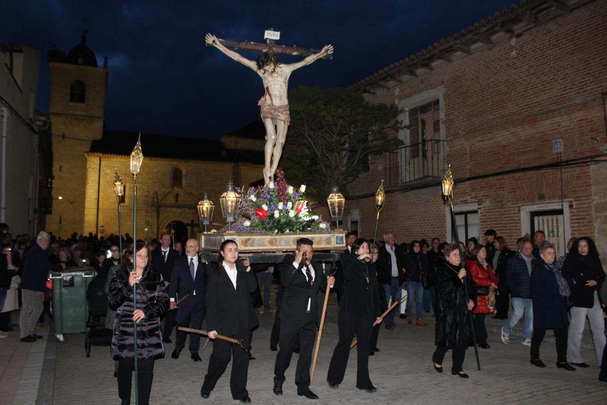 Tagarabuena vive su Vera Cruz nocturna