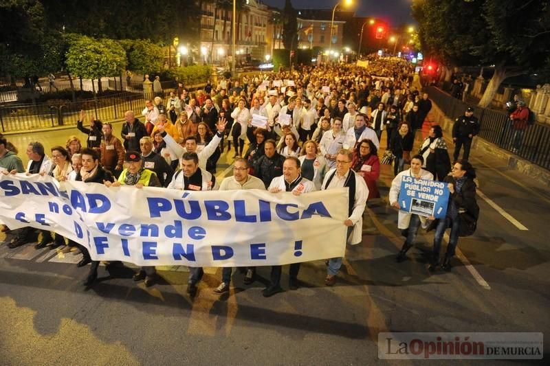 La marea blanca toma Murcia