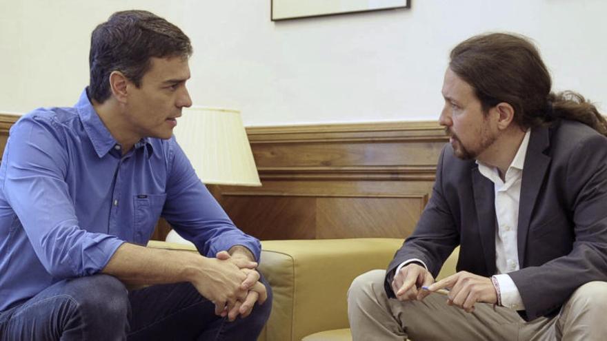 Pedro Sánchez y Pablo Iglesias.