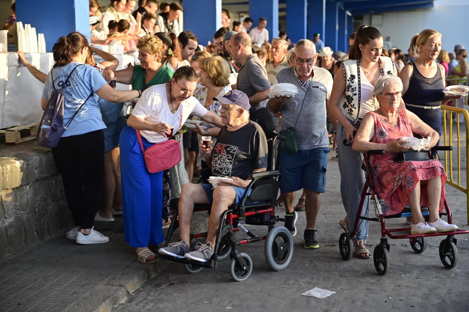 Galería | Torrà de sardinas en el Grau en Sant Pere