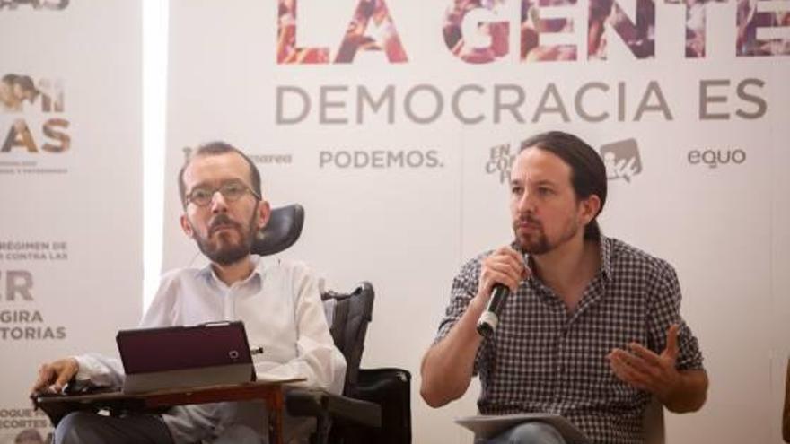 Echenique i Iglesias van presentar les propostes de Podem.