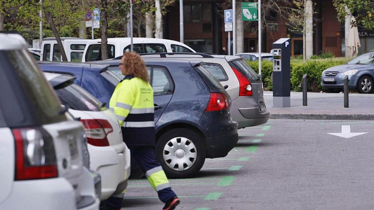 L’aparcament d’àrea verda a la Devesa.  | MARC MARTÍ