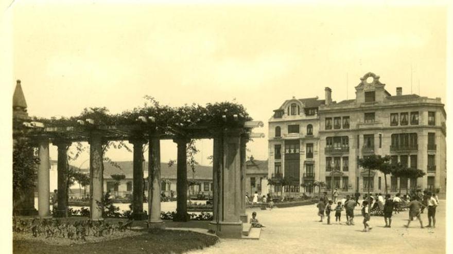 La plaza monumental de Vigo que se desmanteló y esparció por la ciudad