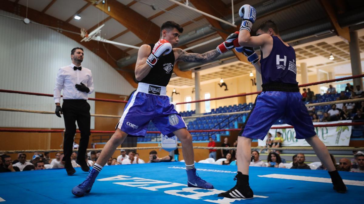 Imagen de una competición de boxeo en Santa Eulària.