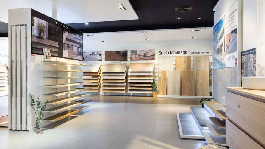 Exposición de baños y cerámicas en San Miguel de Abona. ed