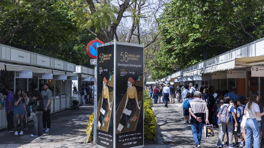 La Fira del Llibre de València abre sus puertas hasta el 7 de mayo