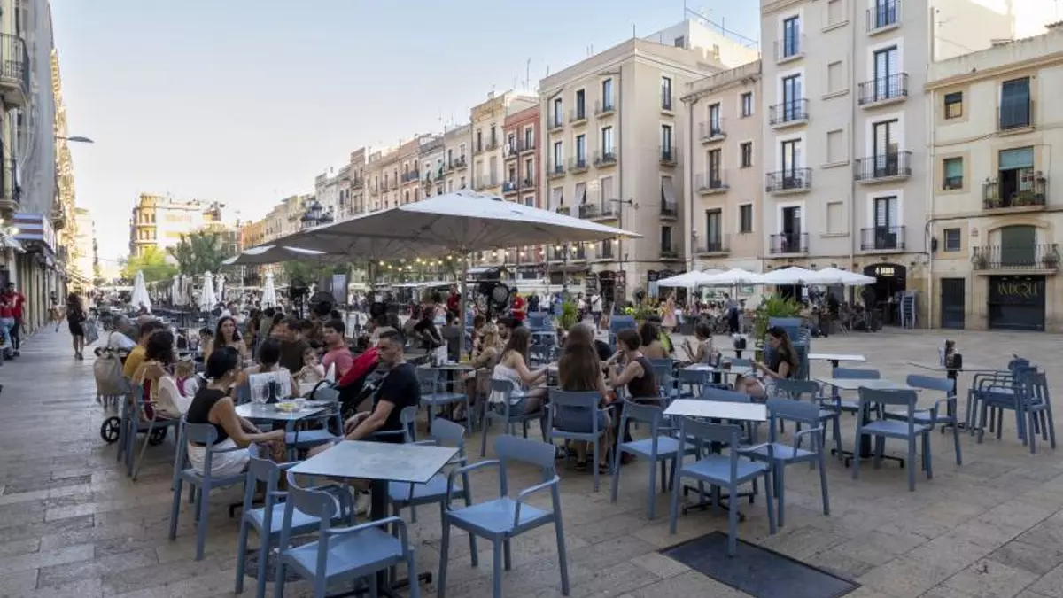 Más de 50 restaurantes de Tarragona quieren mejorar el conocimiento del catalán para atender a sus clientes