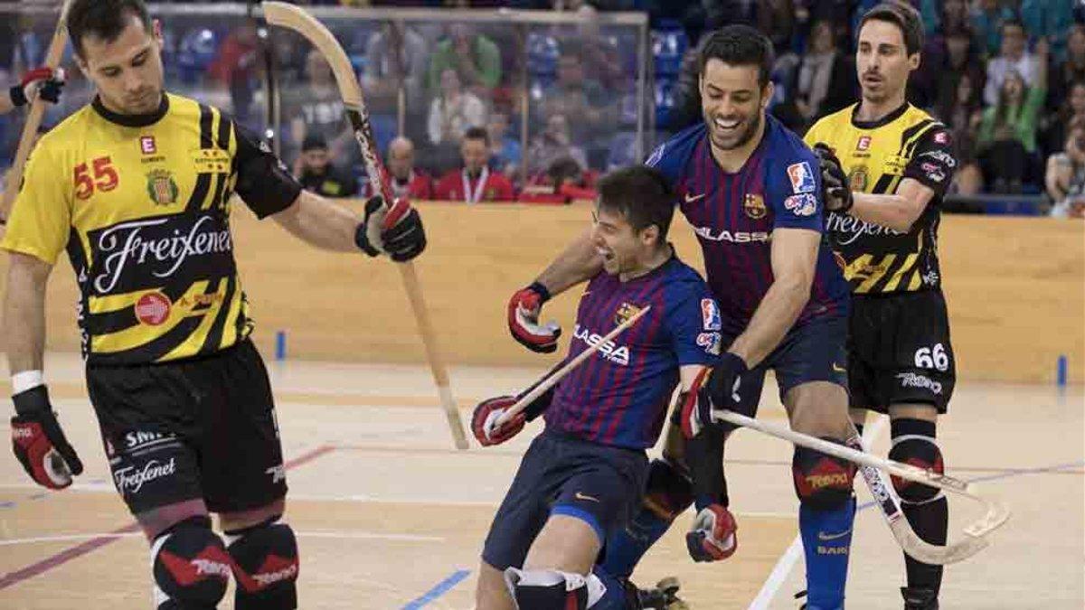 Matías Pascual celebra un gol ante el Noia