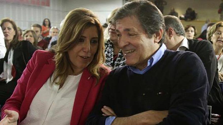 El Juzgado abre diligencias contra Susana Díaz y Javier Fernández por coacción