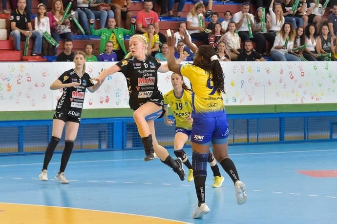 07-04-2019 TELDE. Ida de las semifinales de la Challenge Cup entre el Rocasa de Gran Canaria y el Kristianstad Handboll de Suecia  | 07/04/2019 | Fotógrafo: Andrés Cruz