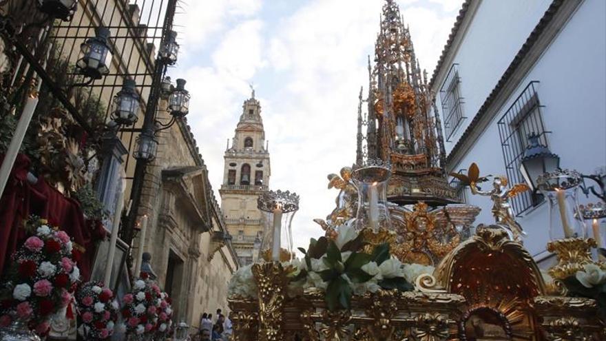 Las hermandades se preparan para el inminente Encuentro de Laicos