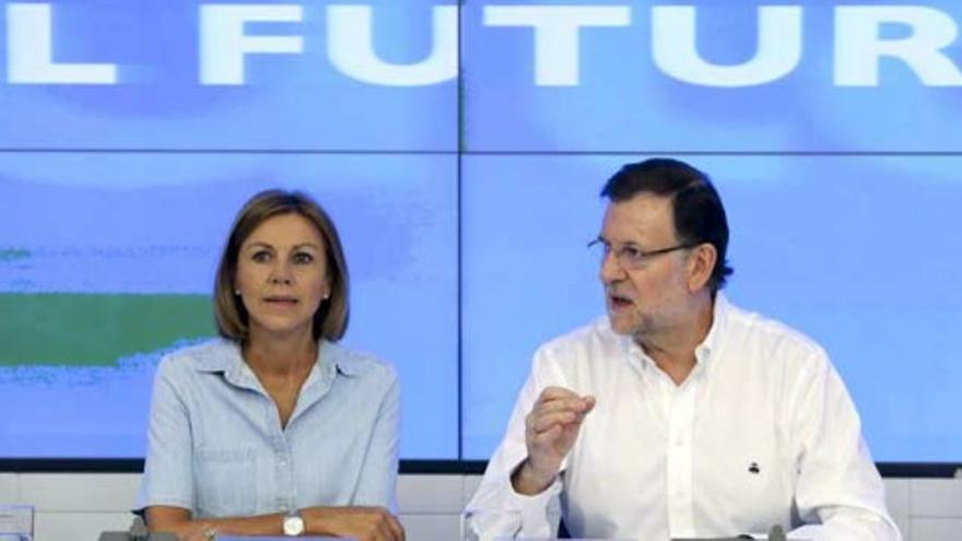 Rajoy cierra filas con los barones del PP