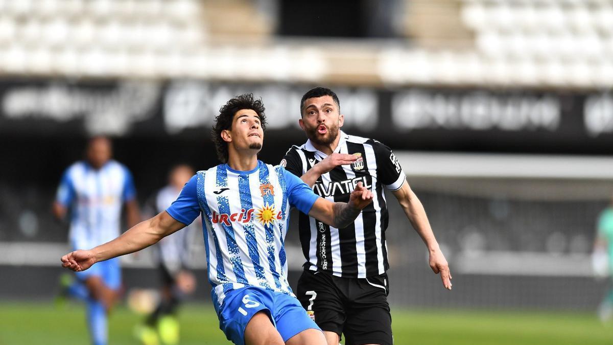 El Águilas, que vio aplazado su partido ante el Recre, jugaba este domingo un amistoso en Cartagena