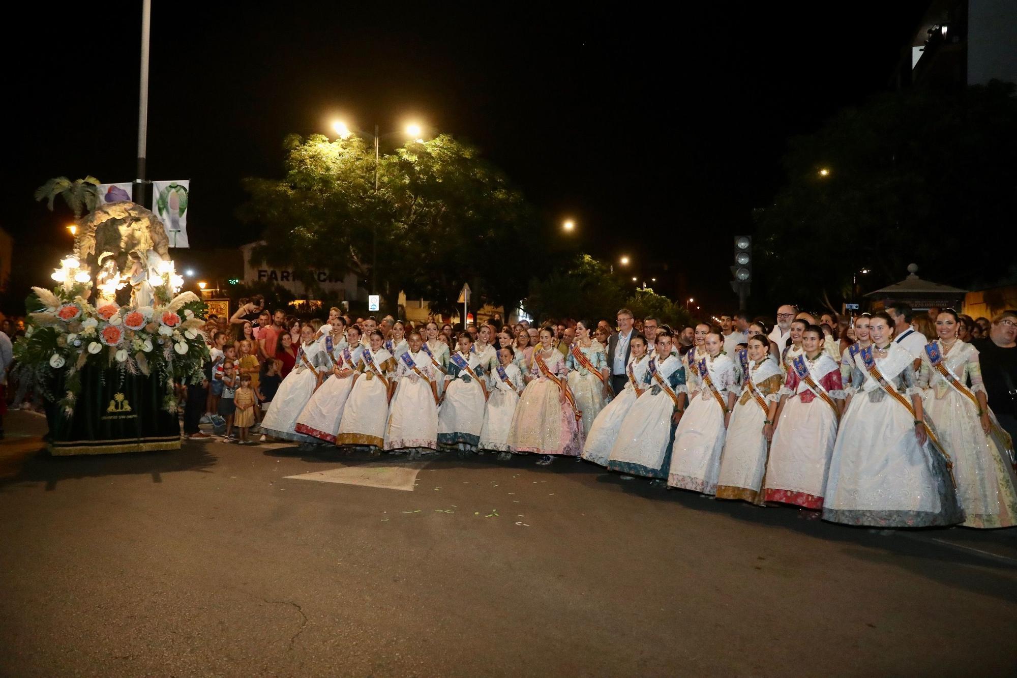 Sant Onofre y Quart reciben a Carmen, Nerea y las cortes