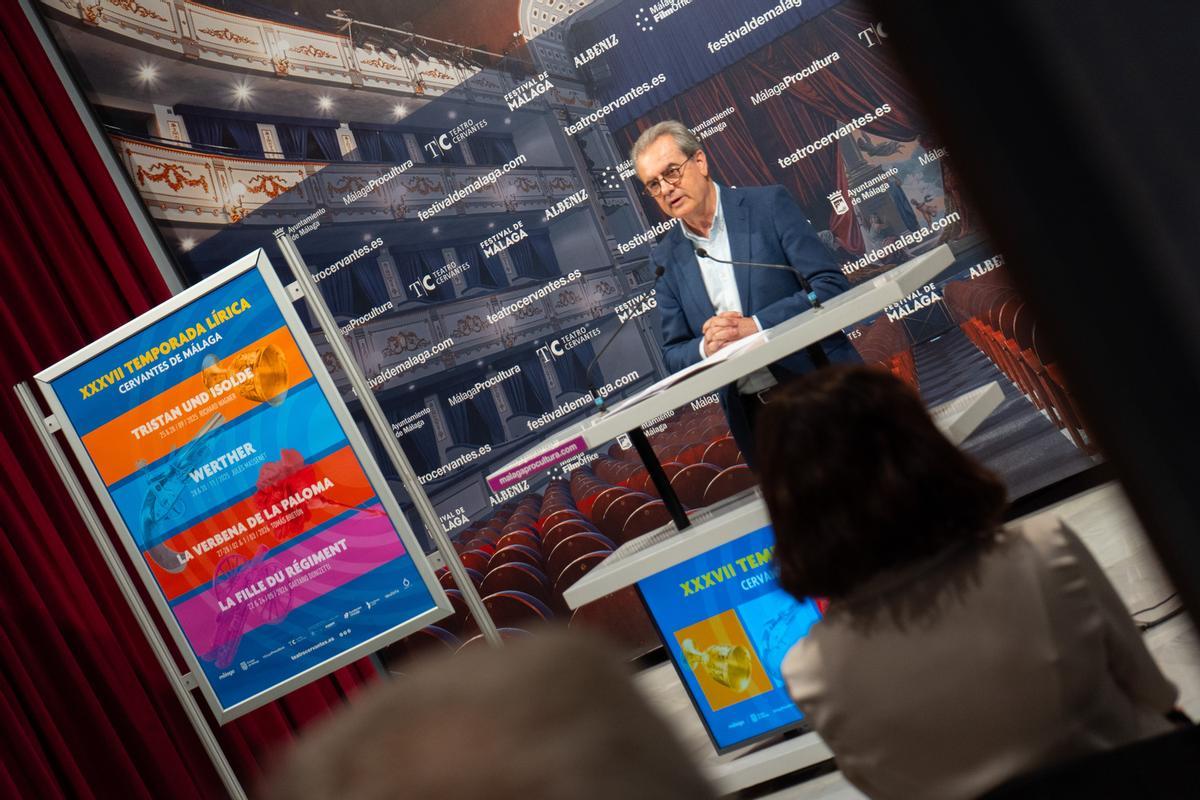 El director del Teatro Cervantes y gerente de Málaga Procultura, Juan Antonio Vigar, ha detallado el cartel de esta 37 Temporada Lírica