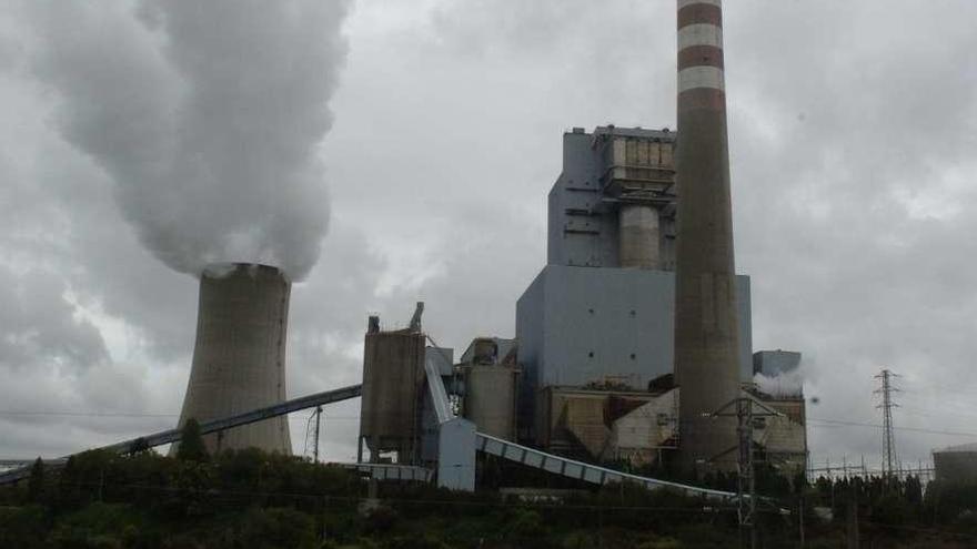 Vista de las instalaciones de la central térmica de Meirama, en Cerceda.