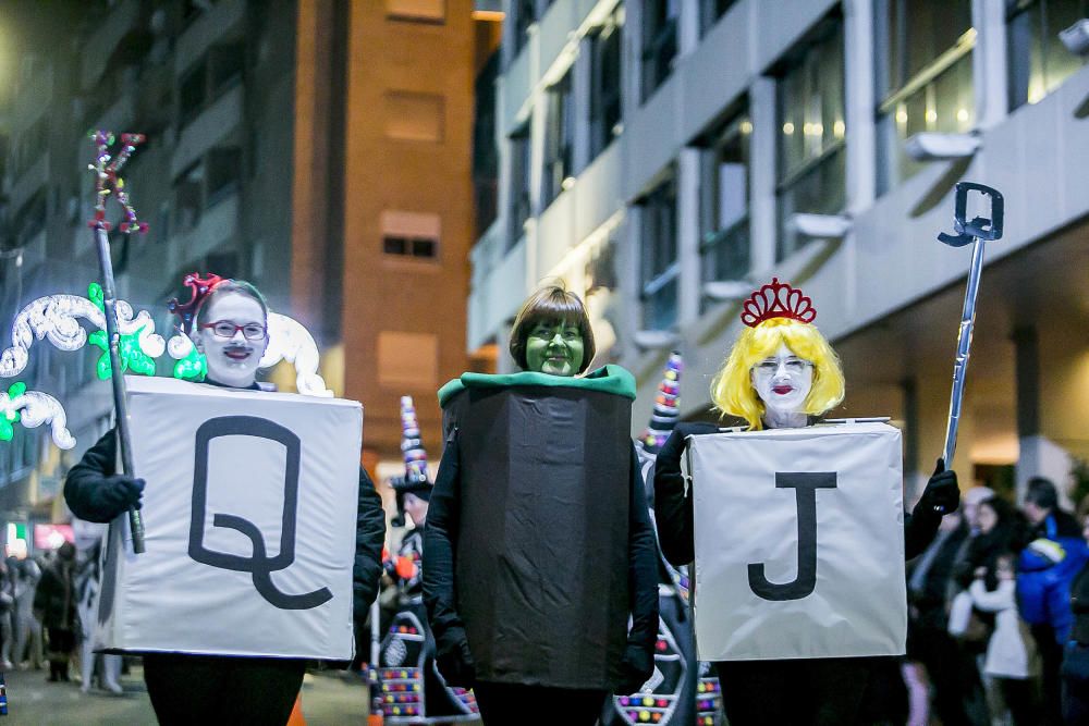 Búscate en las fotos del Carnaval en Benidorm