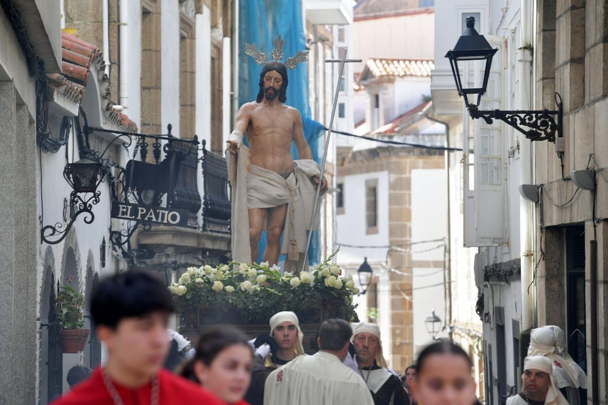 Procesiones de Jesús Resucitado y Nuestra Señora de la Esperanza