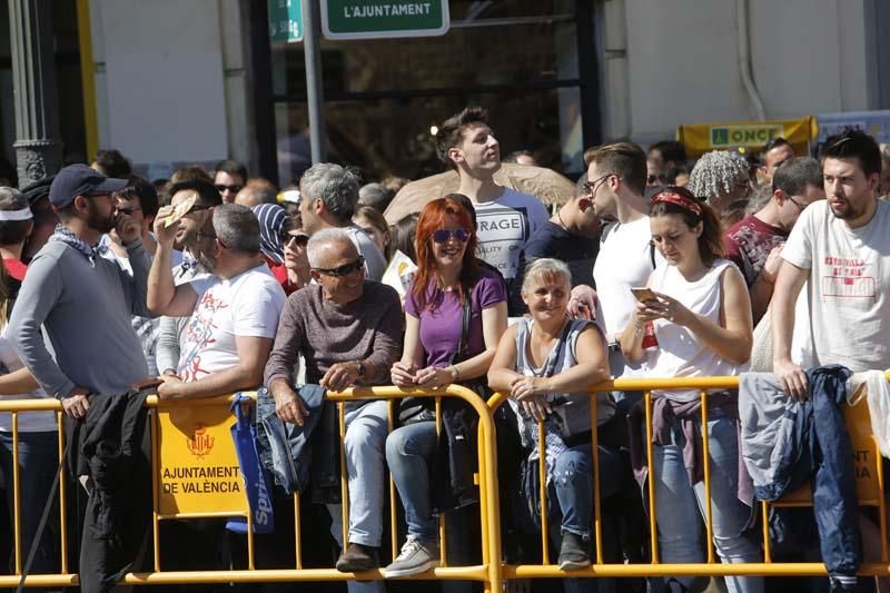 Búscate en la mascletà del 9 de marzo