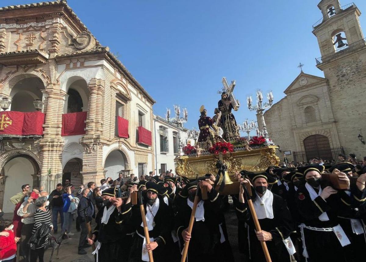 Salida de la Cofradía del Socorro. | L.O.