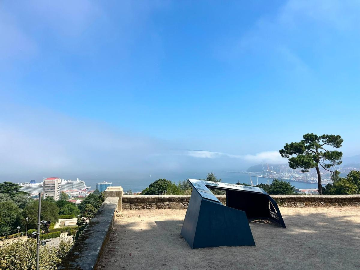 El furor por el eclipse en Vigo se hace esperar a después de comer