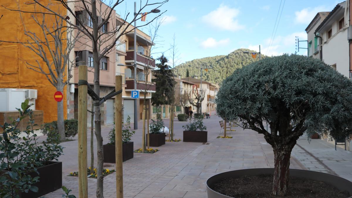 La nova imatge que ofereix el centre de Castellolí