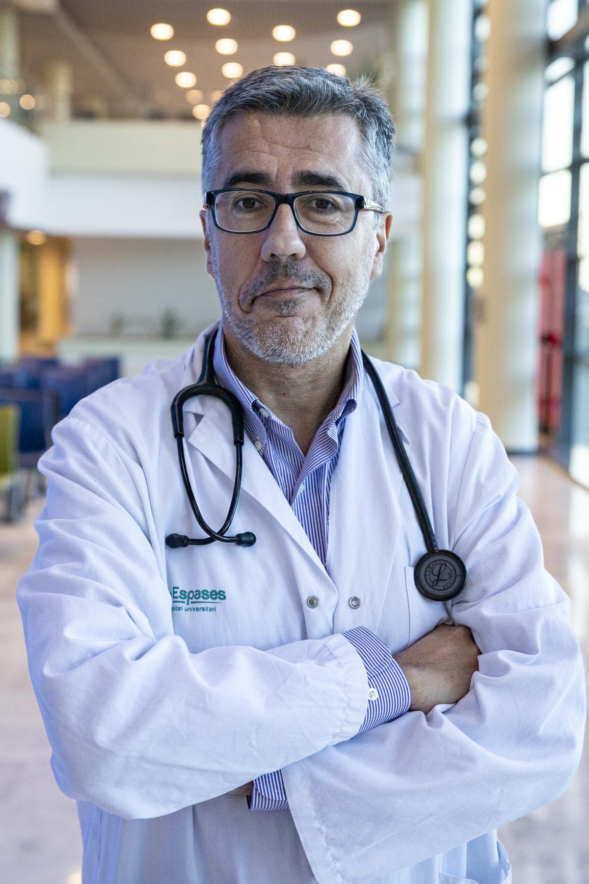 El coordinador autonómico de Hospitalización a Domicilio, Manuel del Río.