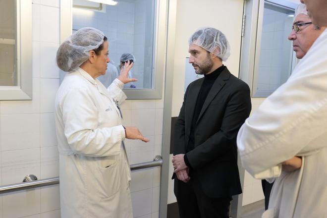 Обновляют питание в больницах и домах престарелых