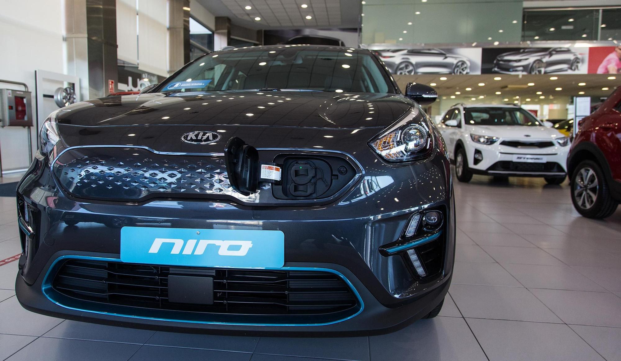 KIA NIRO: Nueva promoción de KIA Renting para coches híbridos y eléctricos en Alicante