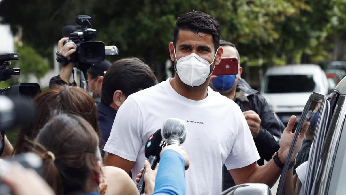 Diego Costa, hoy, a las puertas de la Audiencia Provincial de Madrid.