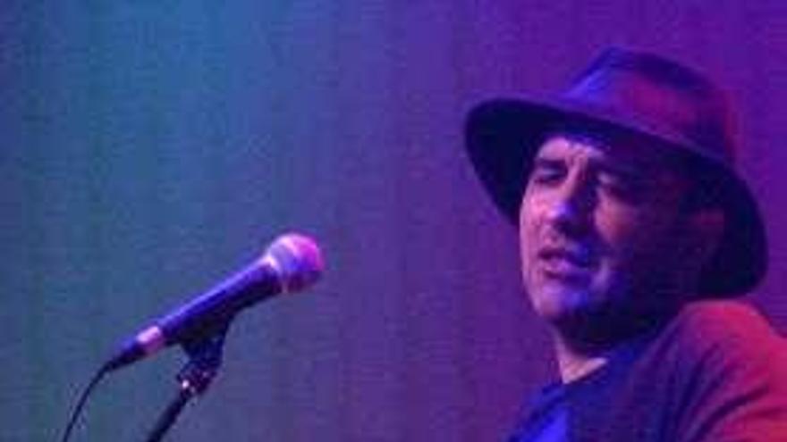 El gallego Víctor Aneiros abre el Festival de Blues de Getxo