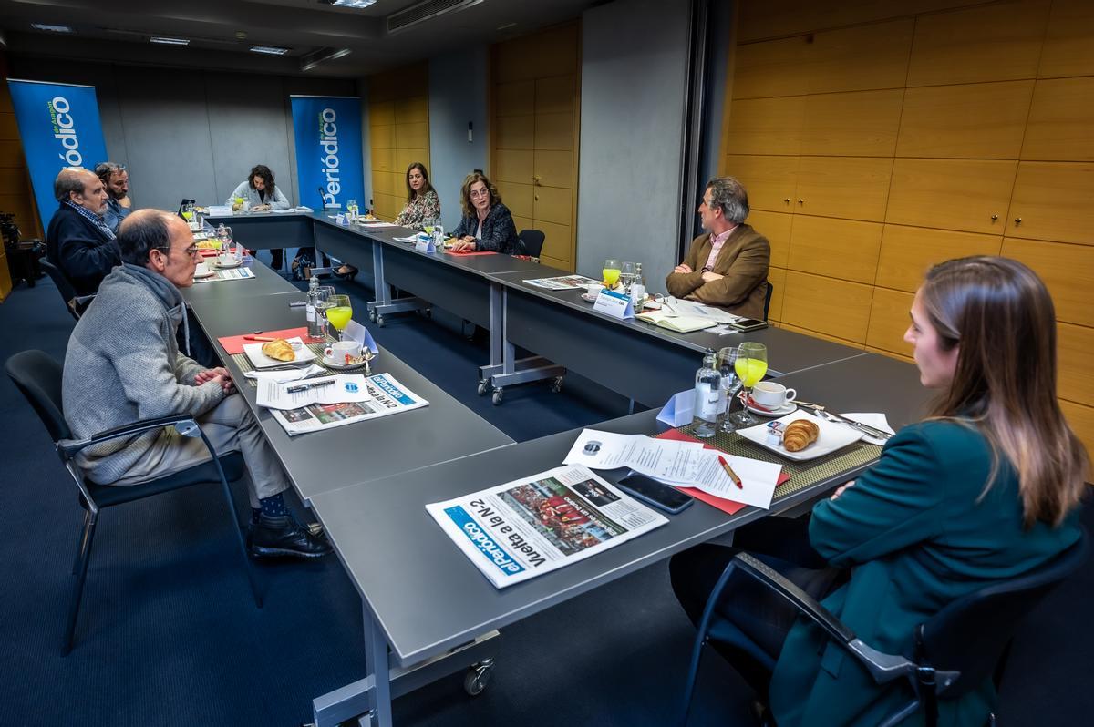 Los participantes del desayuno insistieron en la necesidad de trabajar de manera coordinada desde distintas áreas.