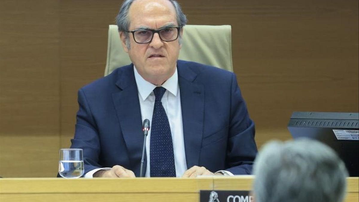 El defensor del pueblo, Ángel Gabilondo, este martes ante la Comisión Mixta parlamentaria del Congreso de los Diputados.