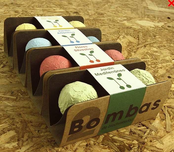 Bombas de semillas para combatir el cambio climáticoElige el pack con dos bombas de semillas de plantas que combaten el cambio climático que prefieras: un precioso regalo con conciencia ecológica para tu compañero más activista.Curiosité: 4,95 euros