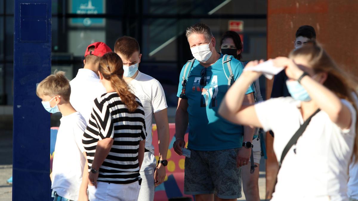 Llega el primer crucero internacional al puerto de Málaga tras la pandemia