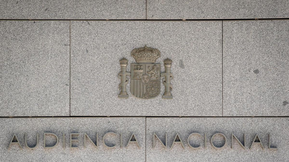 El juez del caso Leire Díez imputa al exdirector de la Guardia Civil Leonardo Marcos