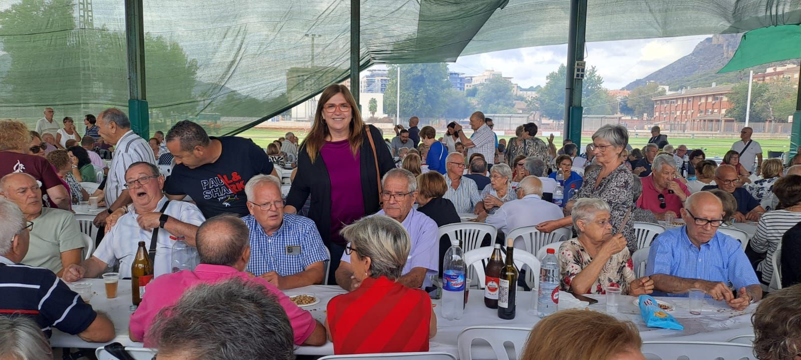Paella de la Gent Gran en las fiestas de Tavernes de la Valldigna