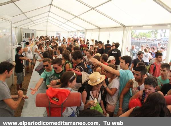 EL RITMO INDIE INVADE LA PLAYA DE BURRIANA EN UNA PRIMERA JORNADA CON GRAN AFLUENCIA DE PÚBLICO