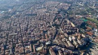 Más pisos públicos y rehabilitación: recetas ante la crisis de la vivienda en L’Hospitalet