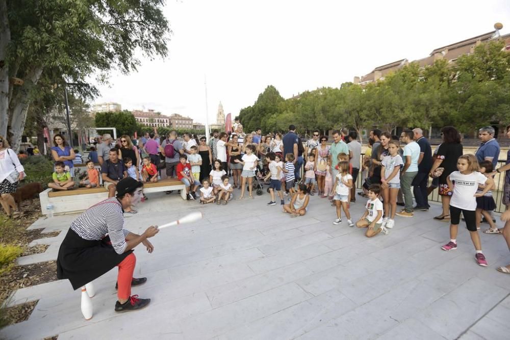 ´Murcia Río´lleva la magia del circo a orillas del Segura