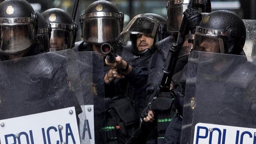 Interior, condenado por no pagar bien a un policía antidisturbios de Zaragoza