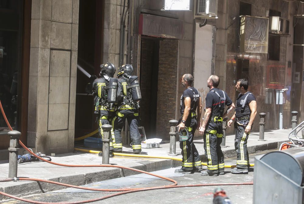 Incendio en el Colegio de Arquitectos de Alicante