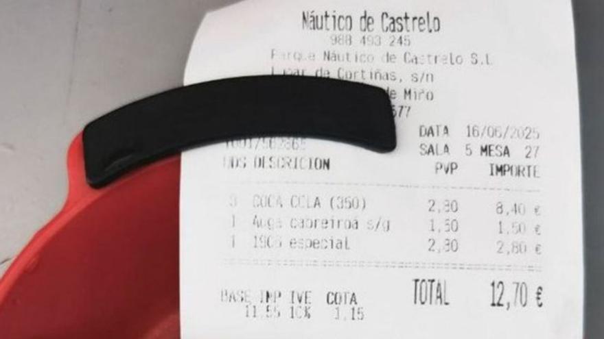 Hacen un ‘simpa’ en el Náutico de Castrelo y dejan 10 rublos, equivalente a 11 céntimos de euro, para pagar sus bebidas