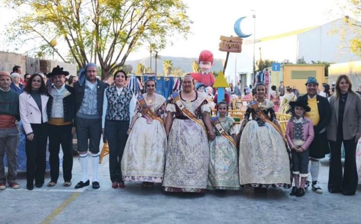 Miles de personas llenaron de alma fallera Gilet y Faura