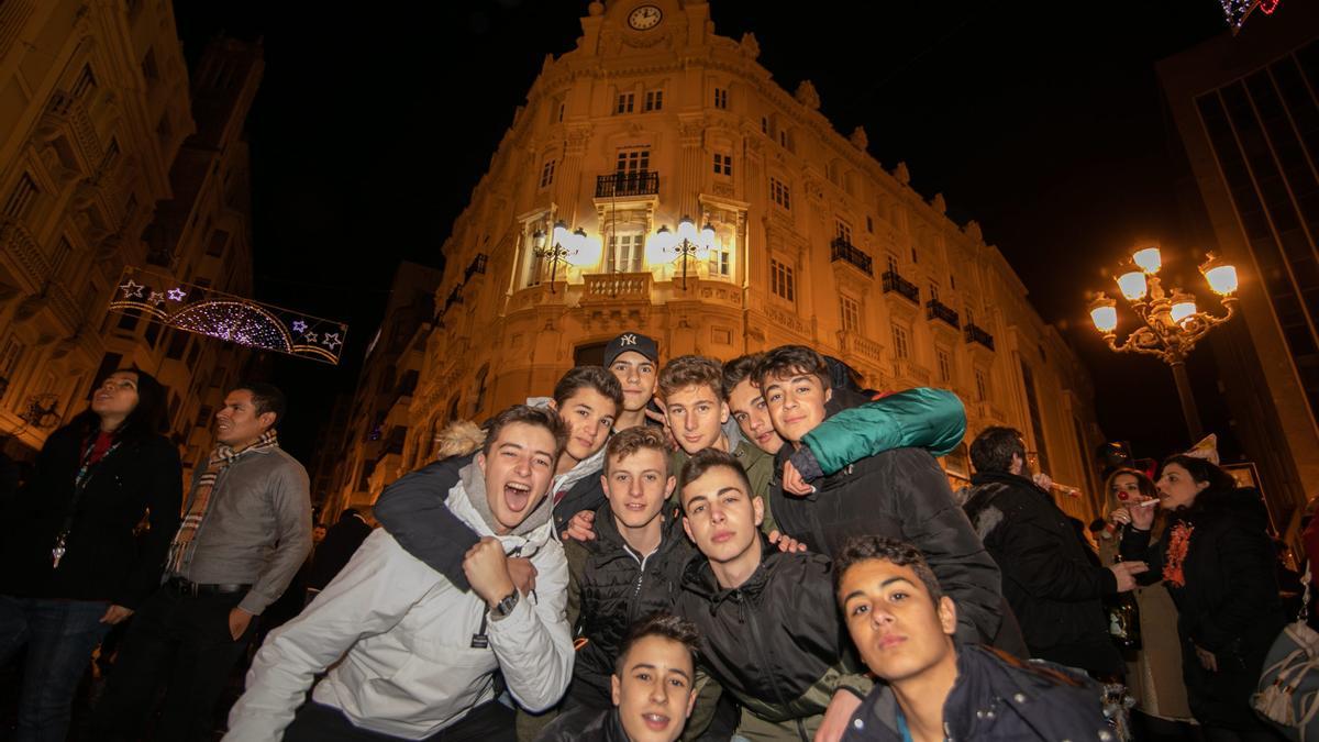 Campanadas en la Puerta del Sol de Castelló en el 2019, antes de la pandemia.