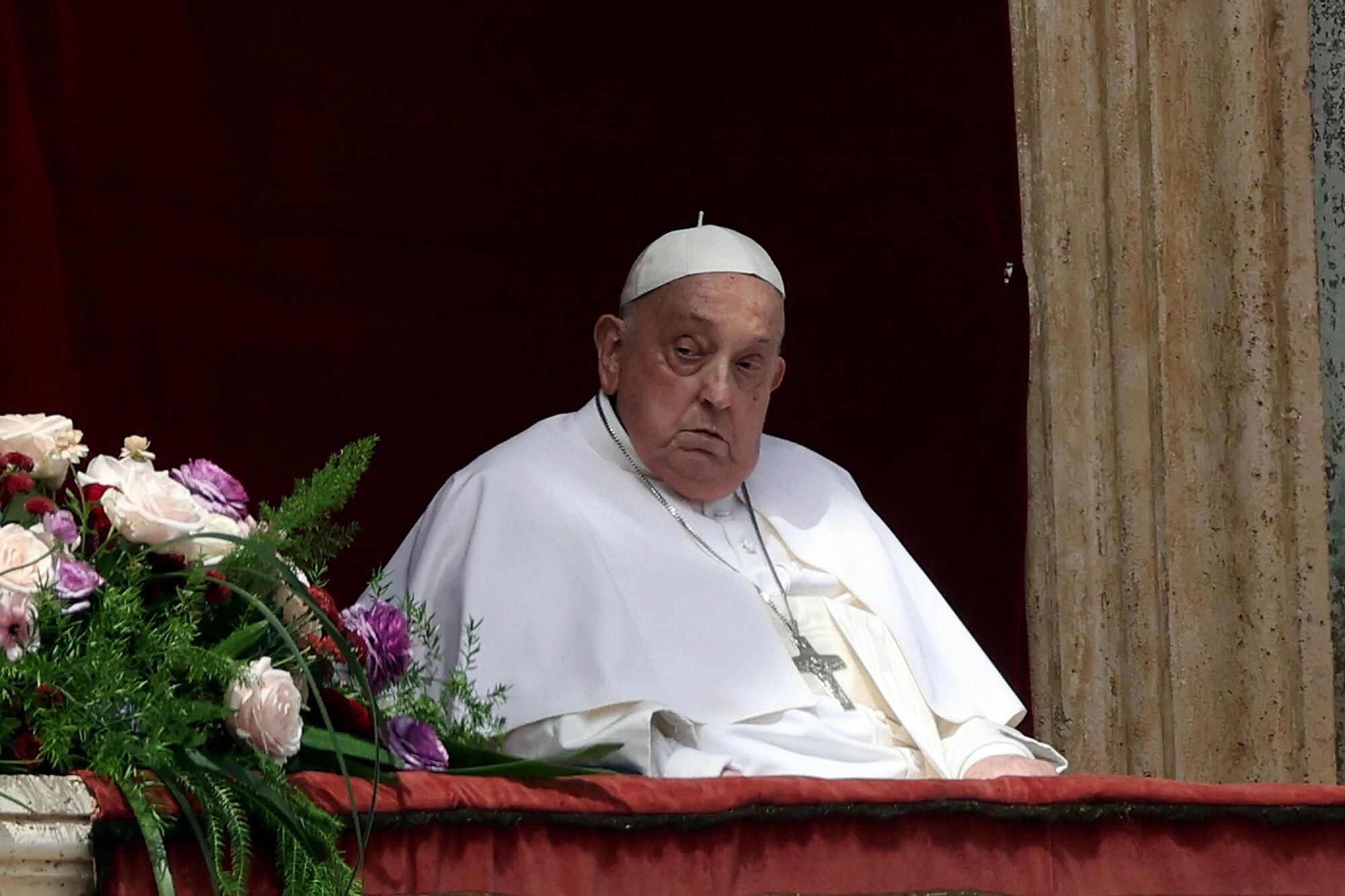 April 20, 2025, Rome, Italy: Pope Francis attends the Holy Mass on Easter Sunday and 'Urbi et Orbi' Blessing at Saint Peter's Square.,Image: 990432188, License: Rights-managed, Restrictions: , Model Release: no, Credit line: Marco Iacobucci / Zuma Press / ContactoPhoto Editorial licence valid only for Spain and 3 MONTHS from the date of the image, then delete it from your archive. For non-editorial and non-licensed use, please contact EUROPA PRESS. 20/04/2025 ONLY FOR USE IN SPAIN. Marco Iacobucci / Zuma Press / ContactoPhoto;pope;francis;holy;mass;easter;sunday;urbi;et;orbi;blessing;christianity;christians;christian;religion;religious;faith;belief;tradition;traditional;celebrations;miacobucci.holy.mass.easter0151.JPG;Press;20250420_aaa_s197_213.jpg;Muere el Papa Francisco;