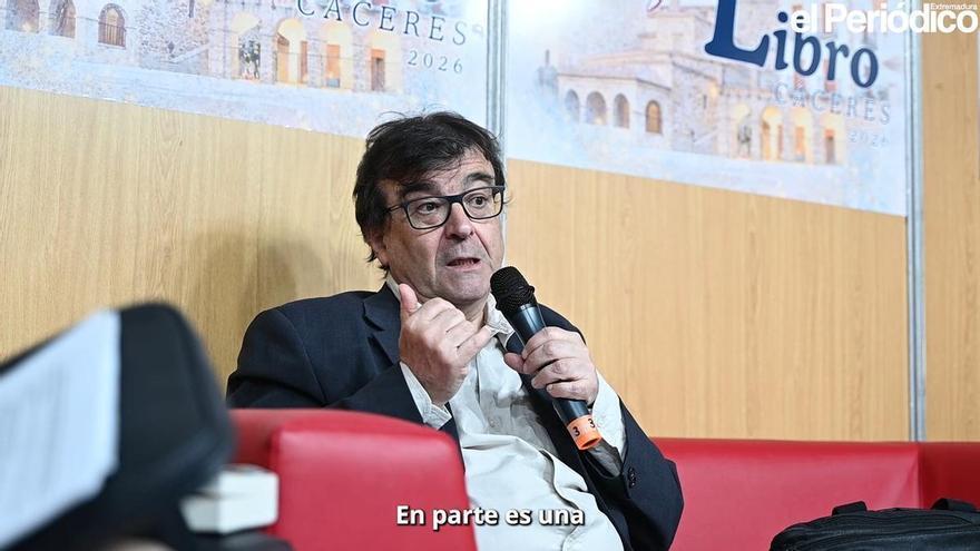Vídeo | Javier Cercas le toma el pulso a los lectores cacereños